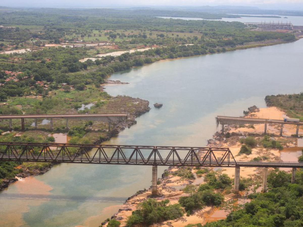 Brasil anunció ocho muertos tras colapso de puente