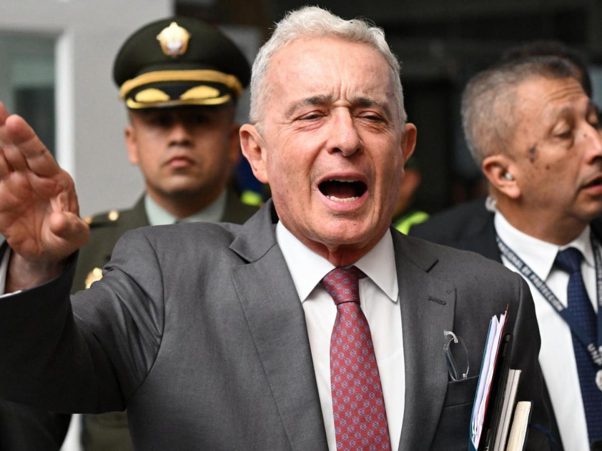 Juicio contra Uribe: mira EN VIVO por Radio Nacional