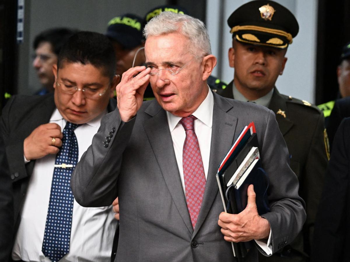 Juicio Uribe: Alias ‘El Canoso’ y el “episodio de Neiva”, claves en el proceso