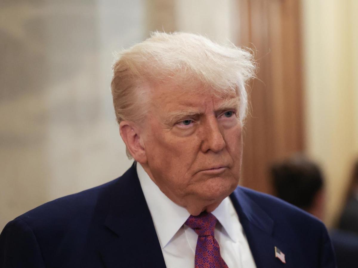 Harvard: Trump prohibe matrículas a extranjeros