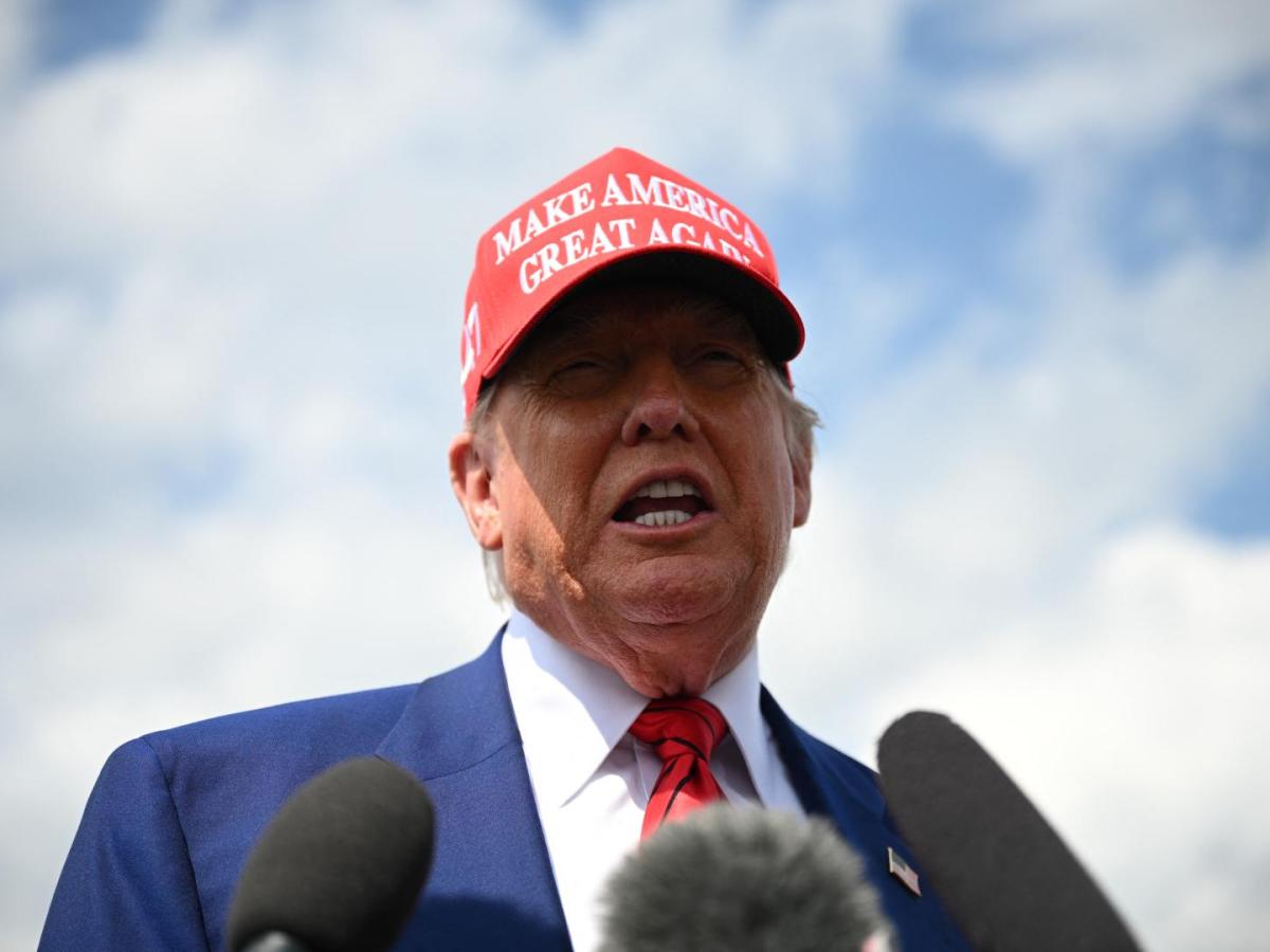 Despidos masivos en la Voz de América 