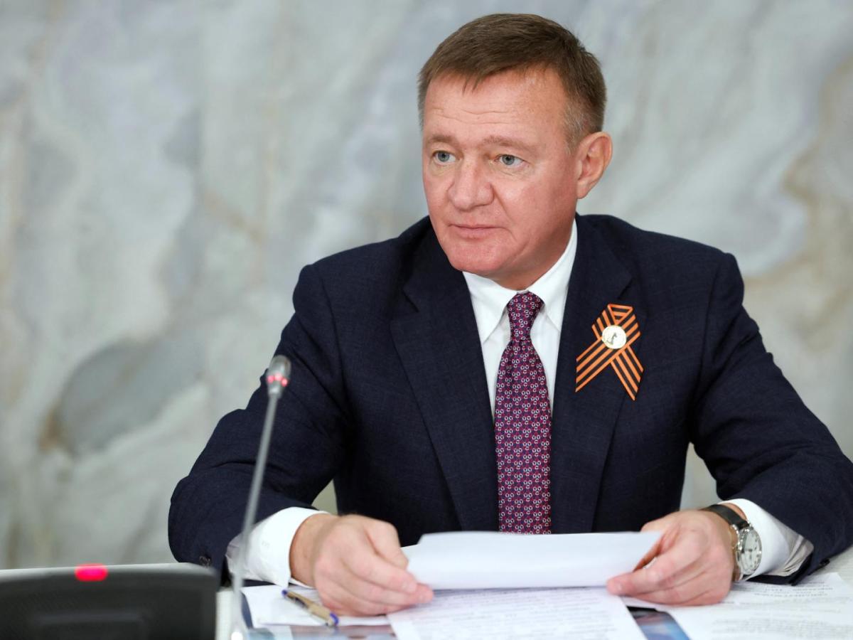 Exministro ruso se suicidó horas después de que su despido por parte de Putin