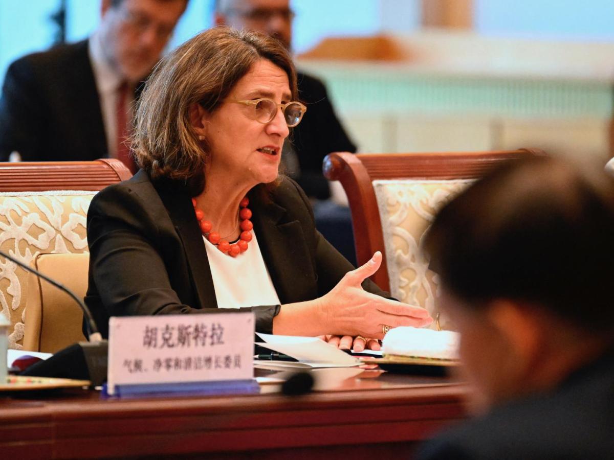 Vicepresidenta de Comisión Europea dice que situación en Gaza es un genocidio 