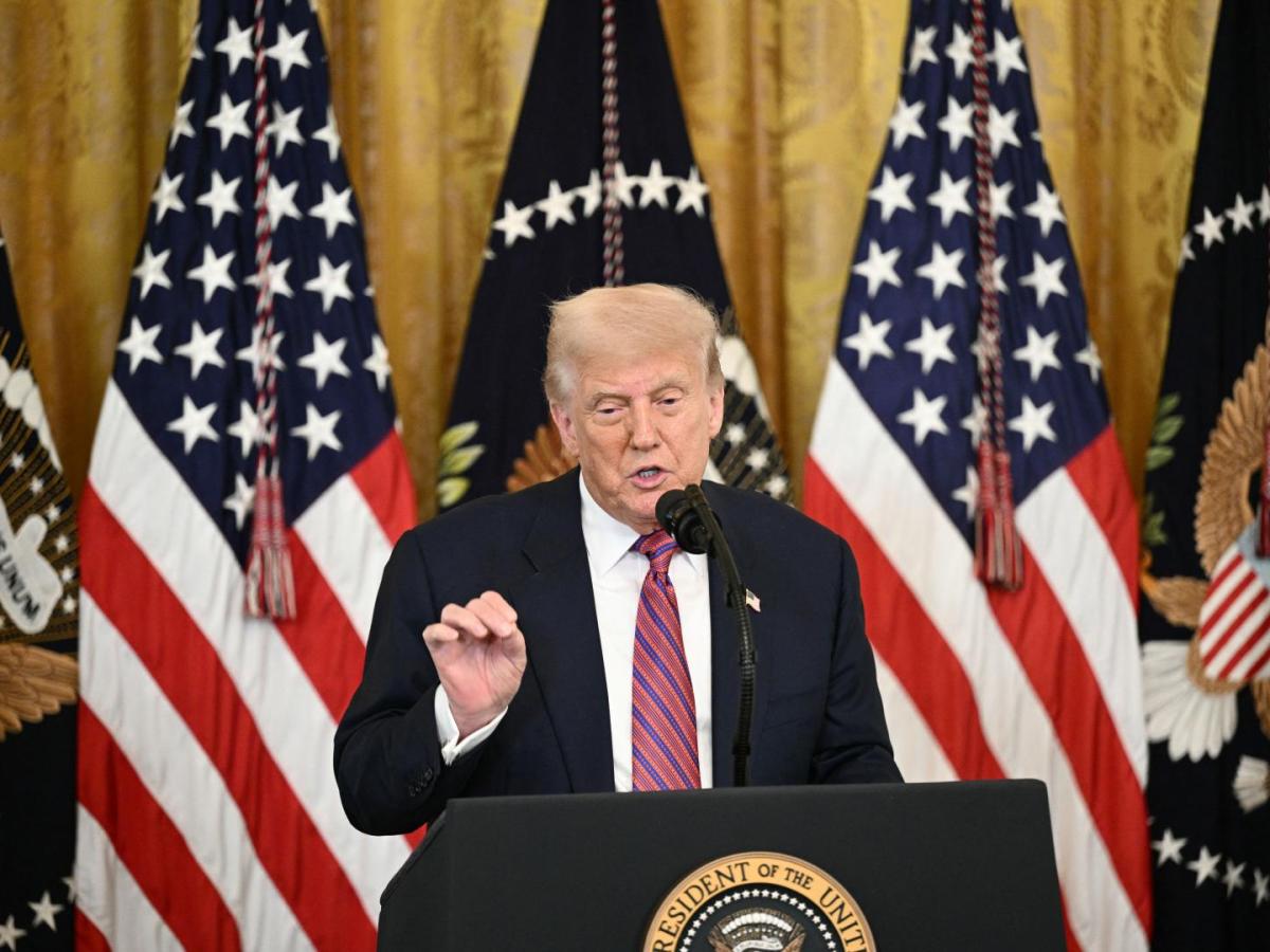 Donald Trump demandó a The Wall Street Journal por caso Epstein