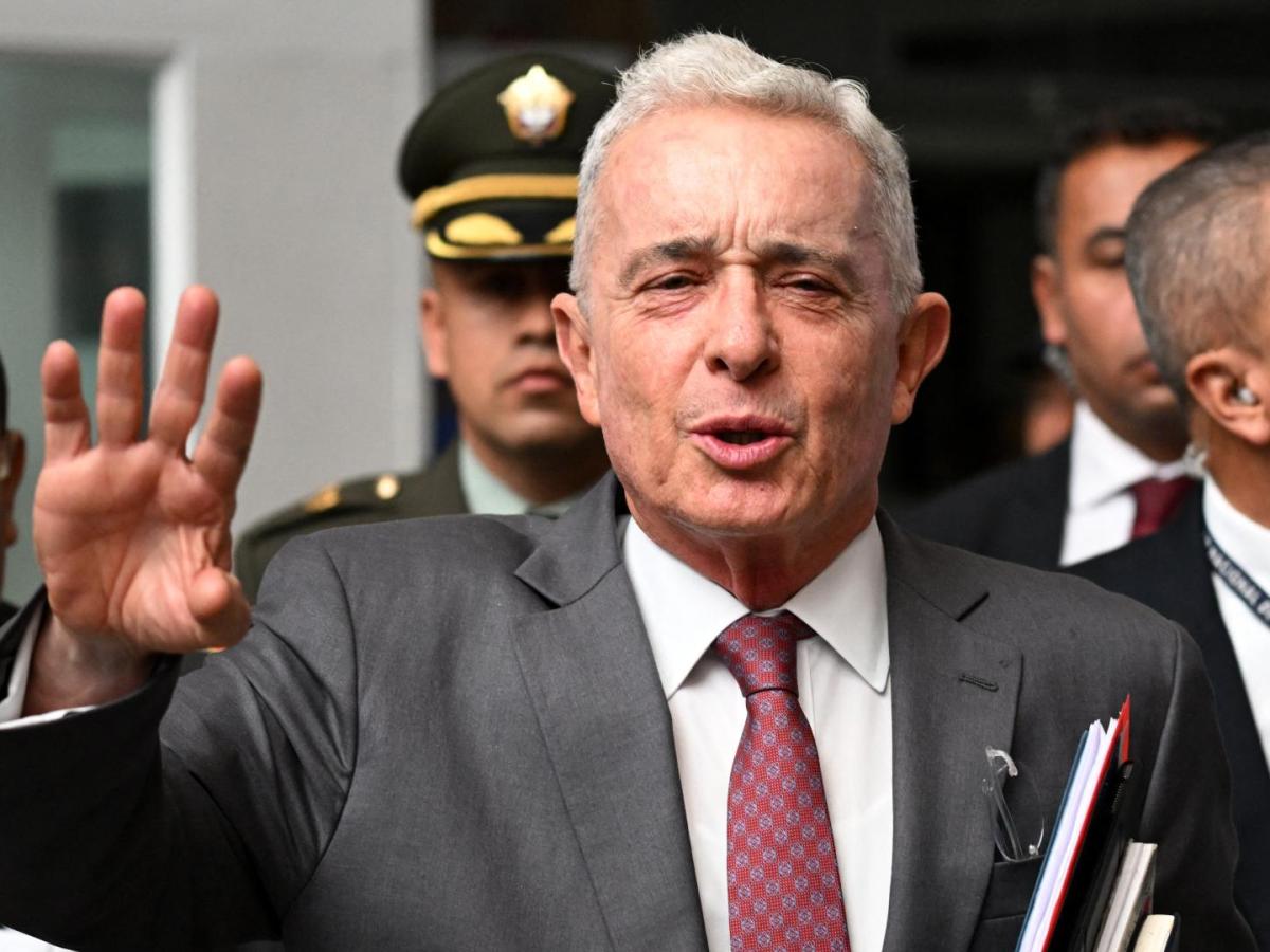 Álvaro Uribe tendrá que cumplir su condena domiciliaria de manera inmediata