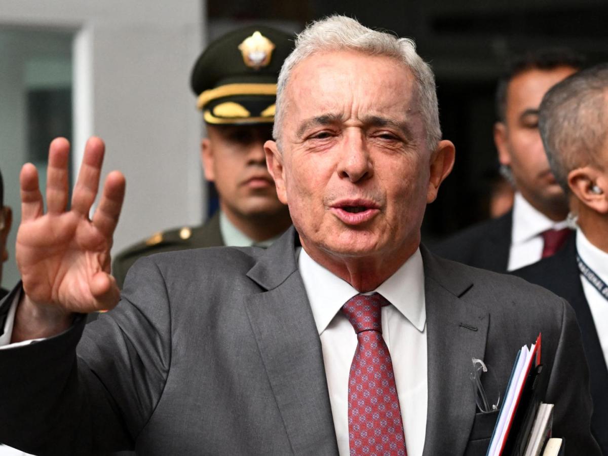 Por qué suspendieron el reparto de tutelas en el caso de Álvaro Uribe