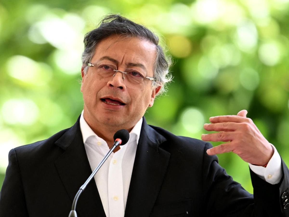 Presidente Petro critica “Es solo para la televisión”: presidente Petro critica ofensiva antidrogas de Trump en el mar Caribe
