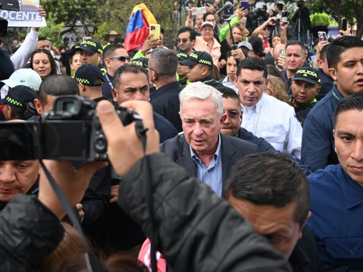 Expresidente Álvaro Uribe Álvaro Uribe
