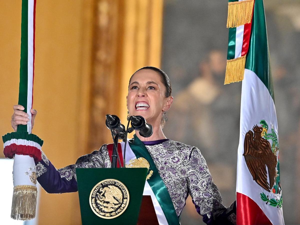 Grito de Independencia de México: Claudia  Sheinbaum exalta a las mujeres y a los migrantes