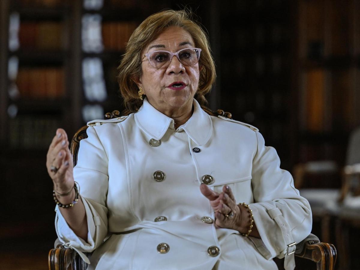 Rosa Villavicencio renunció a su visa estadounidense
