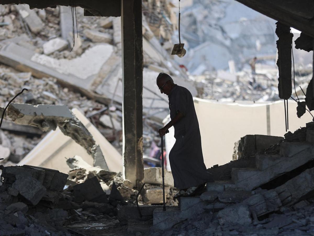 Gaza: Bombardeo israelí en un almacén dejó 40 muertos