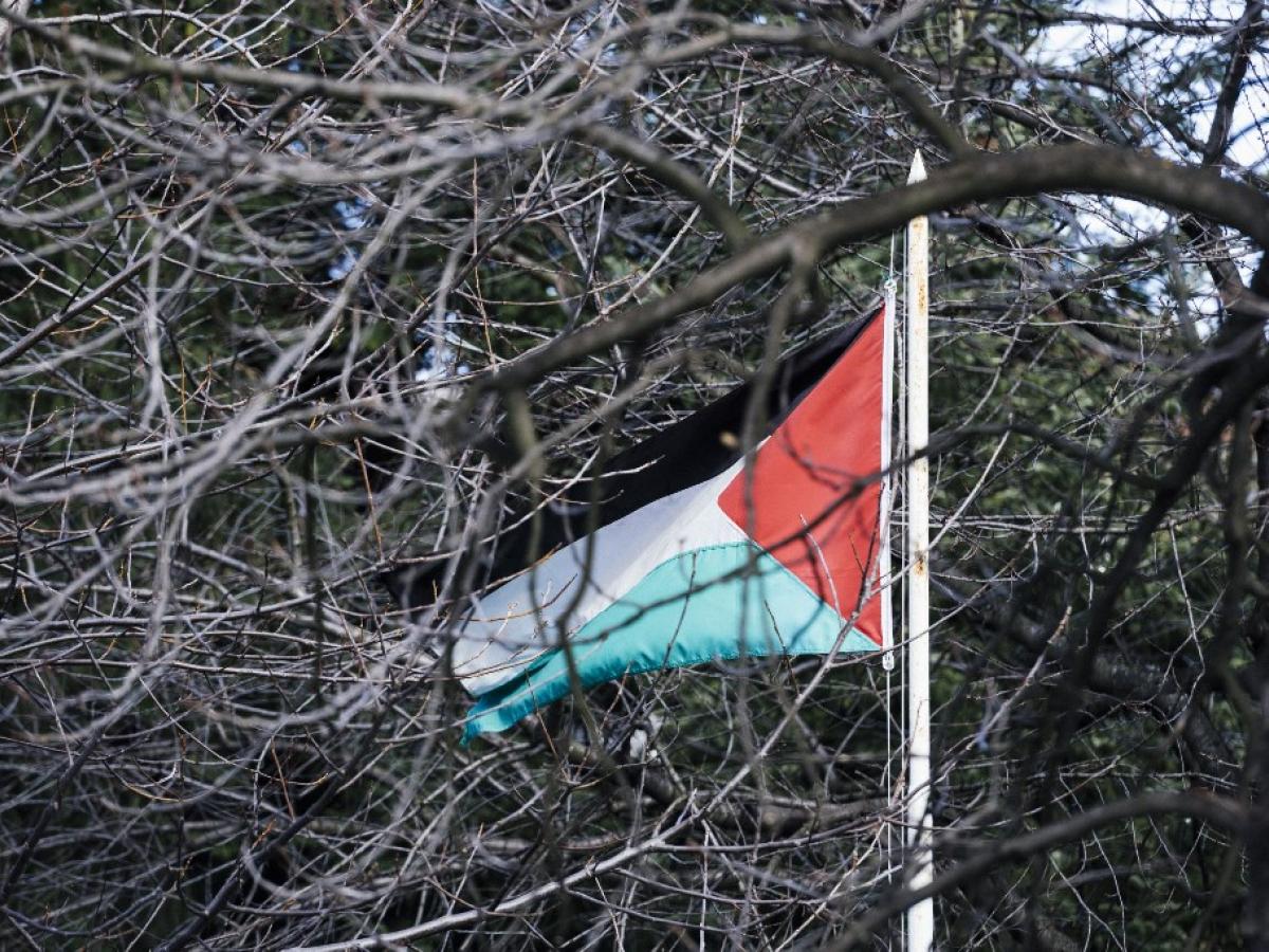 Israelíes y palestinos se comprometen a evitar más violencia