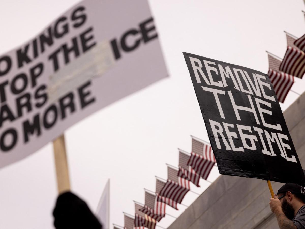 Protestas contra Trump se expanden con movimiento “No Kings”