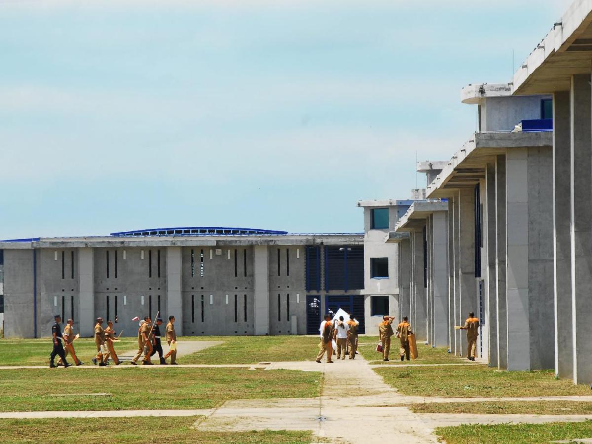 Ministro de Justicia sobre aislamientos en cárceles y crimen director La Modelo