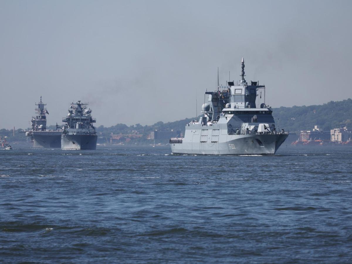 Venezuela dice que Estados Unidos está provocando acciones en el mar Caribe