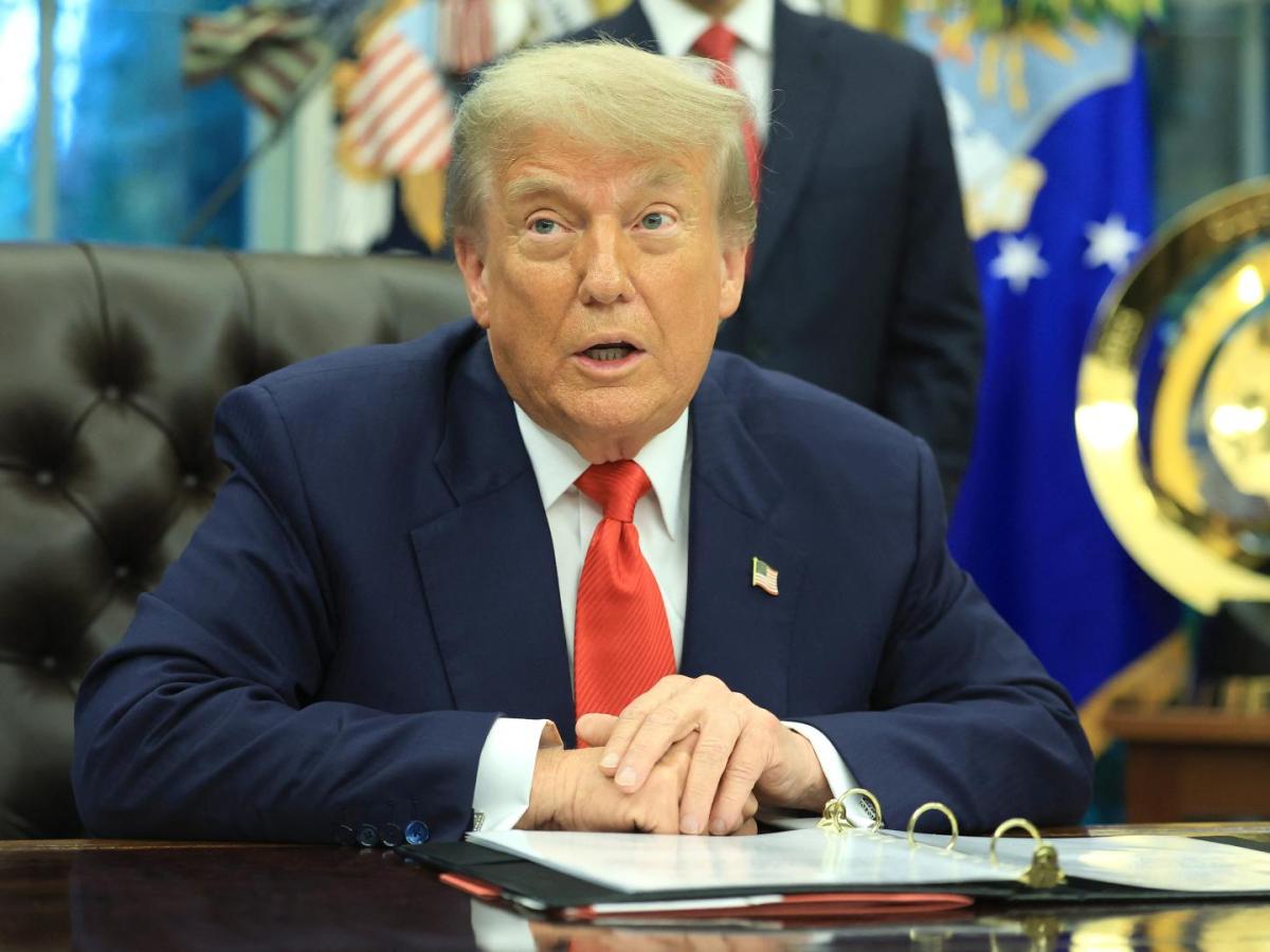 Trump dice que volvería a atacar a Irán si retoman actividades nucleares