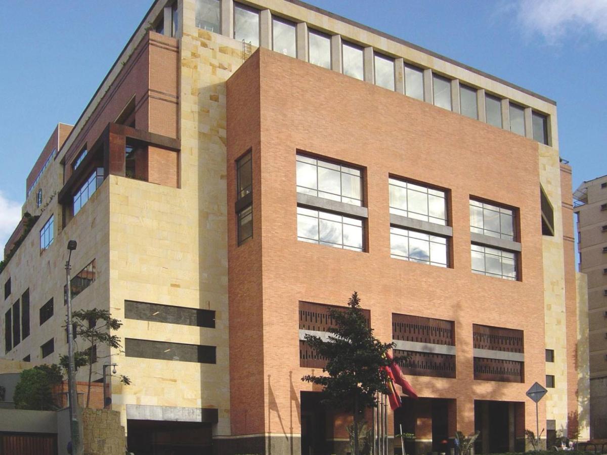 Club el Nogal: Testimonio para Radio Nacional de empleado afectado