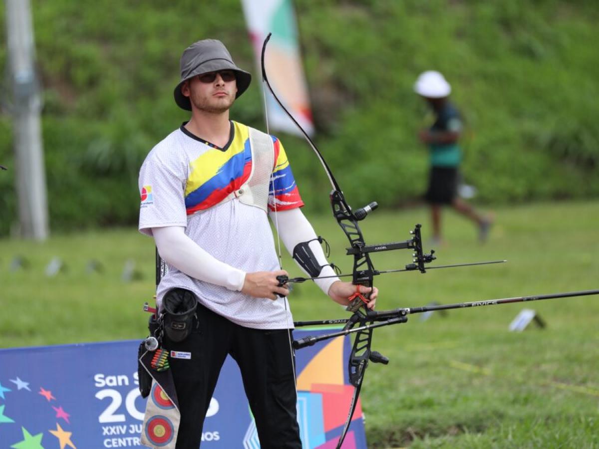 Juegos Olímpicos 2024: Santiago Arcila a octavos de final en tiro con arco