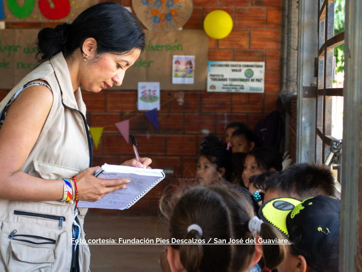 MinEducación y Pies Descalzos impulsa campaña para la matrícula escolar