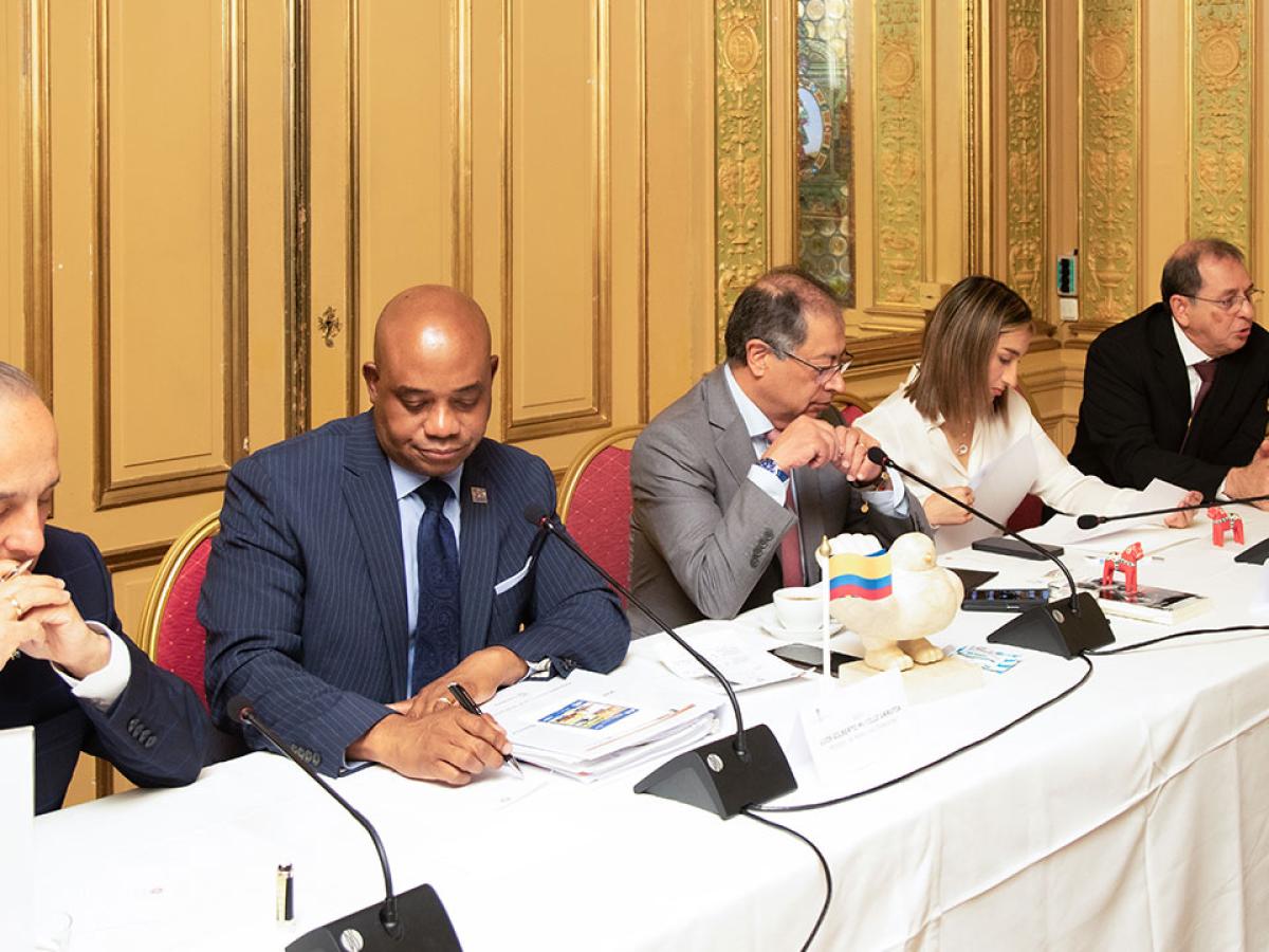 Ayuda humanitaria del Gobierno de Colombia a niños palestinos 