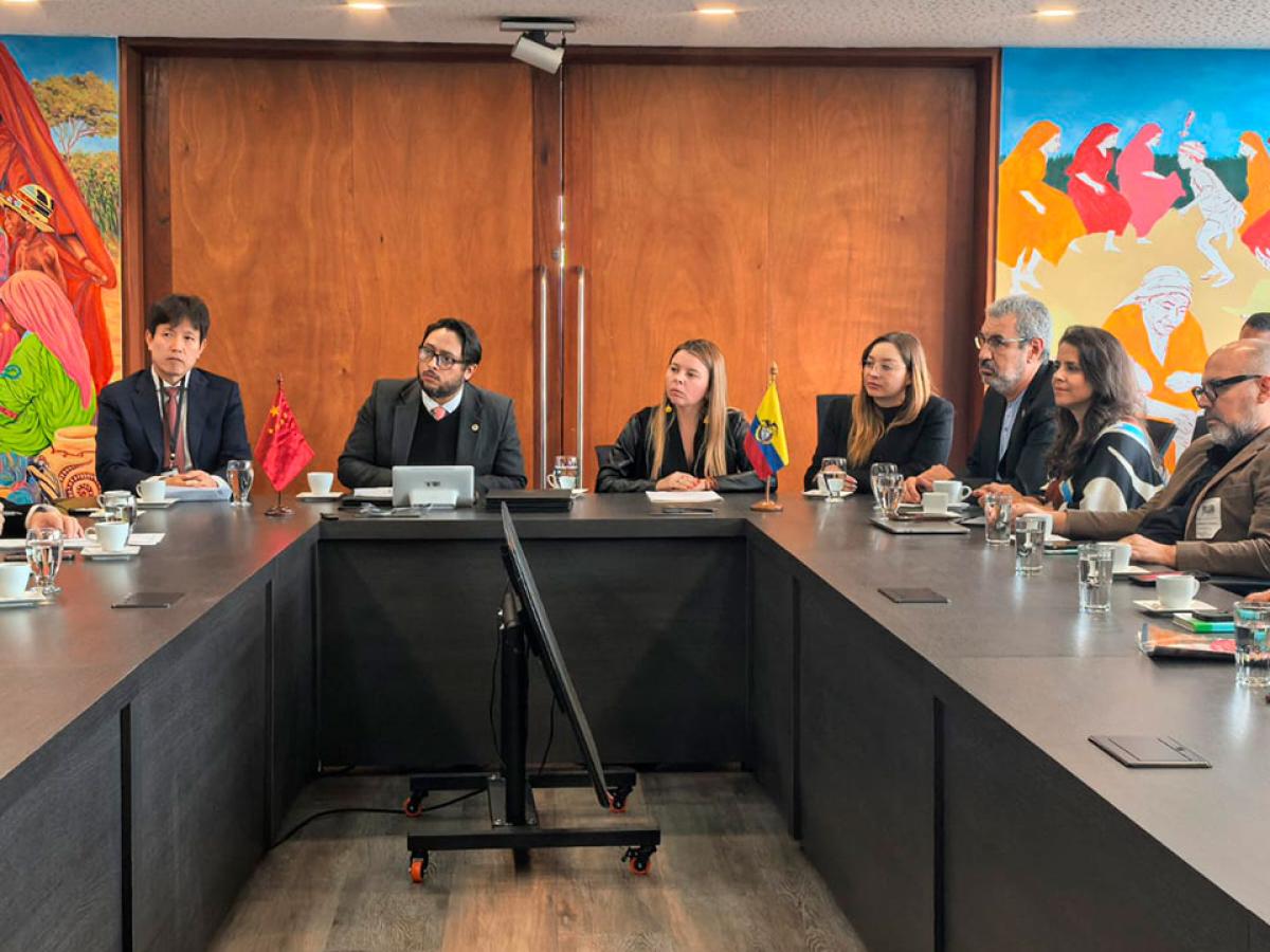 Colombia y China fortalecen cooperación académica