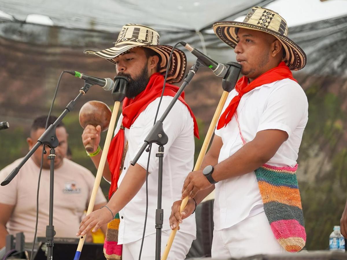 Festival Nacional Autóctono de Gaitas 2025: programación, grupos y homenaje 