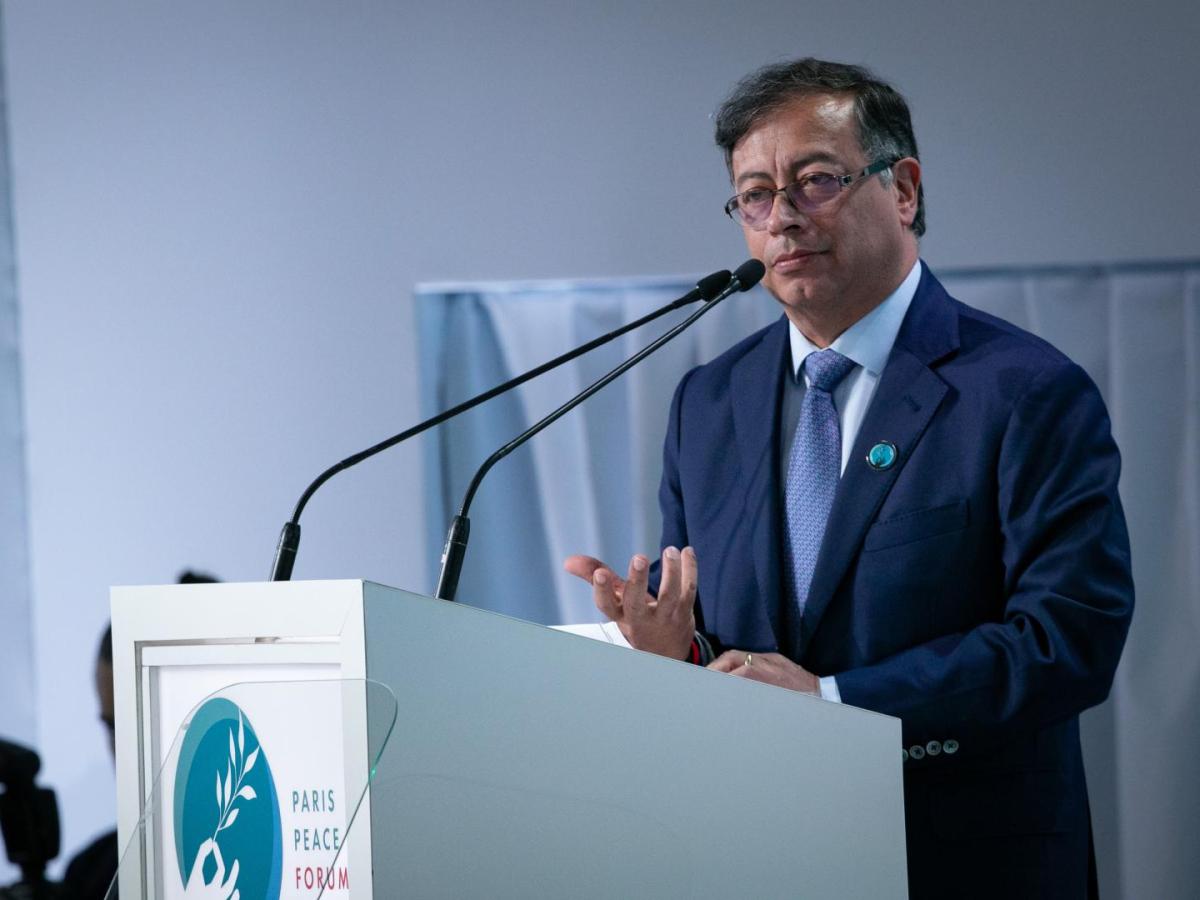 Presidente Petro llama a consultas al embajador colombiano en EEUU