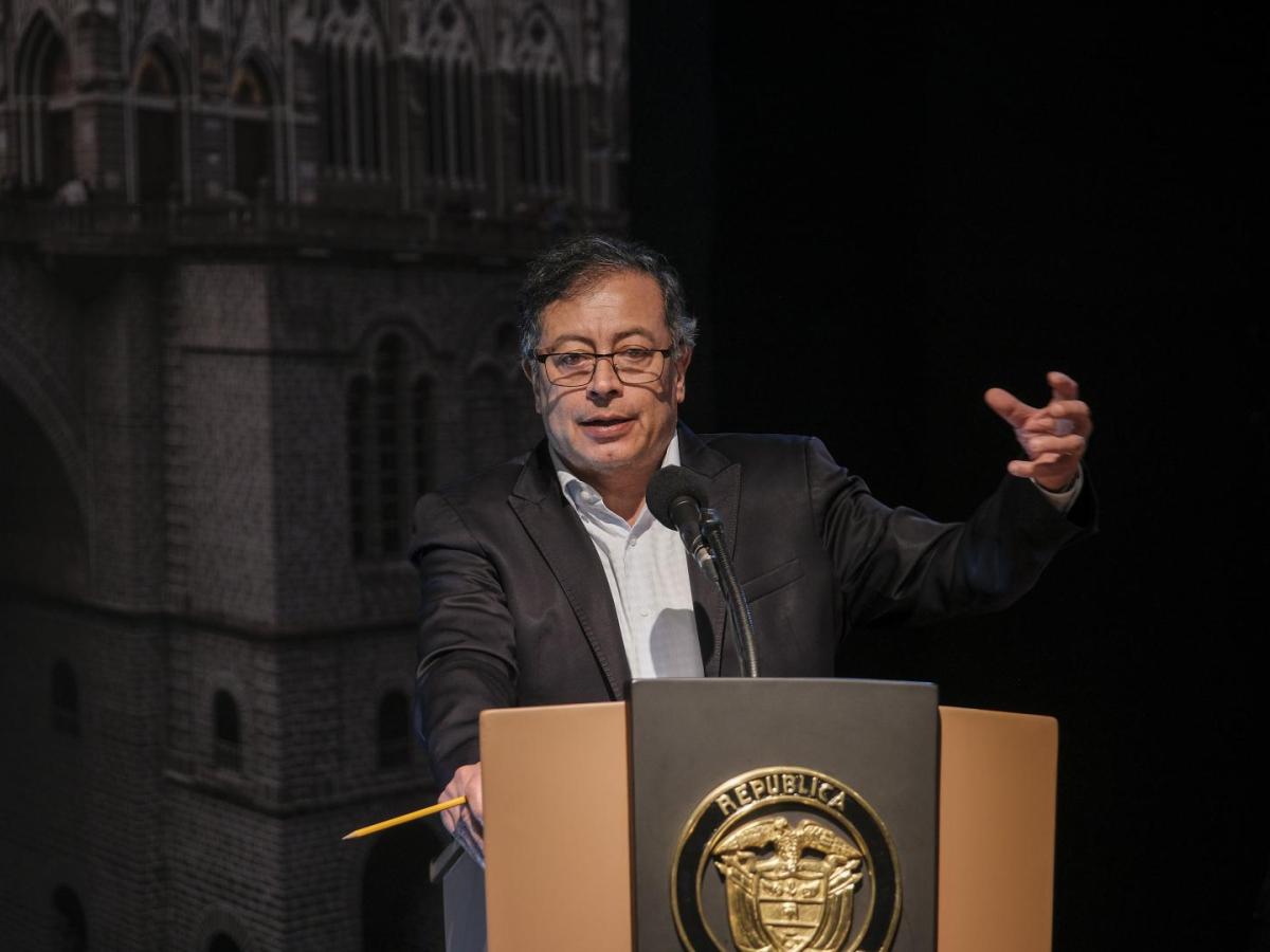 Petro responde a Trump tras advertencia sobre militares de Estados Unidos 