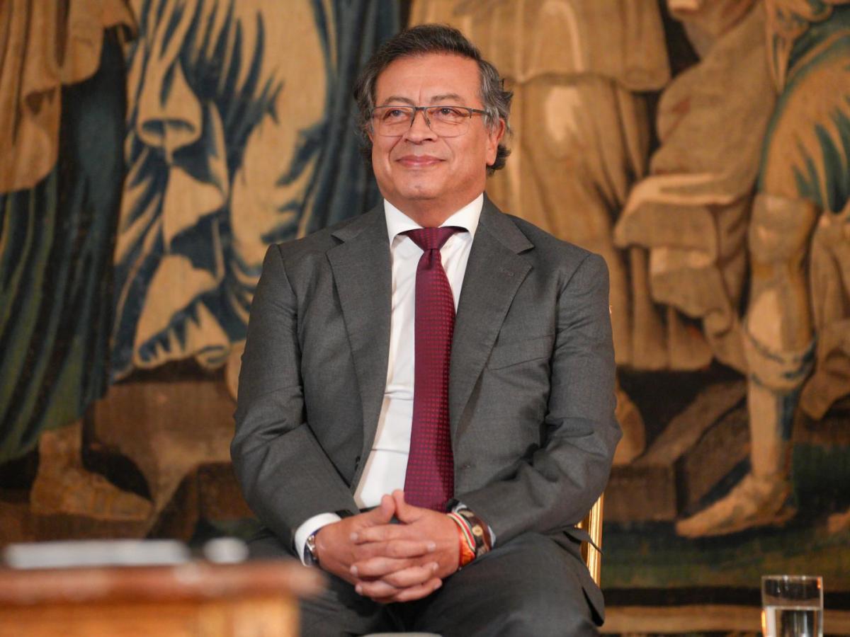 Imagen de Gustavo Petro aumentó al 50,7%