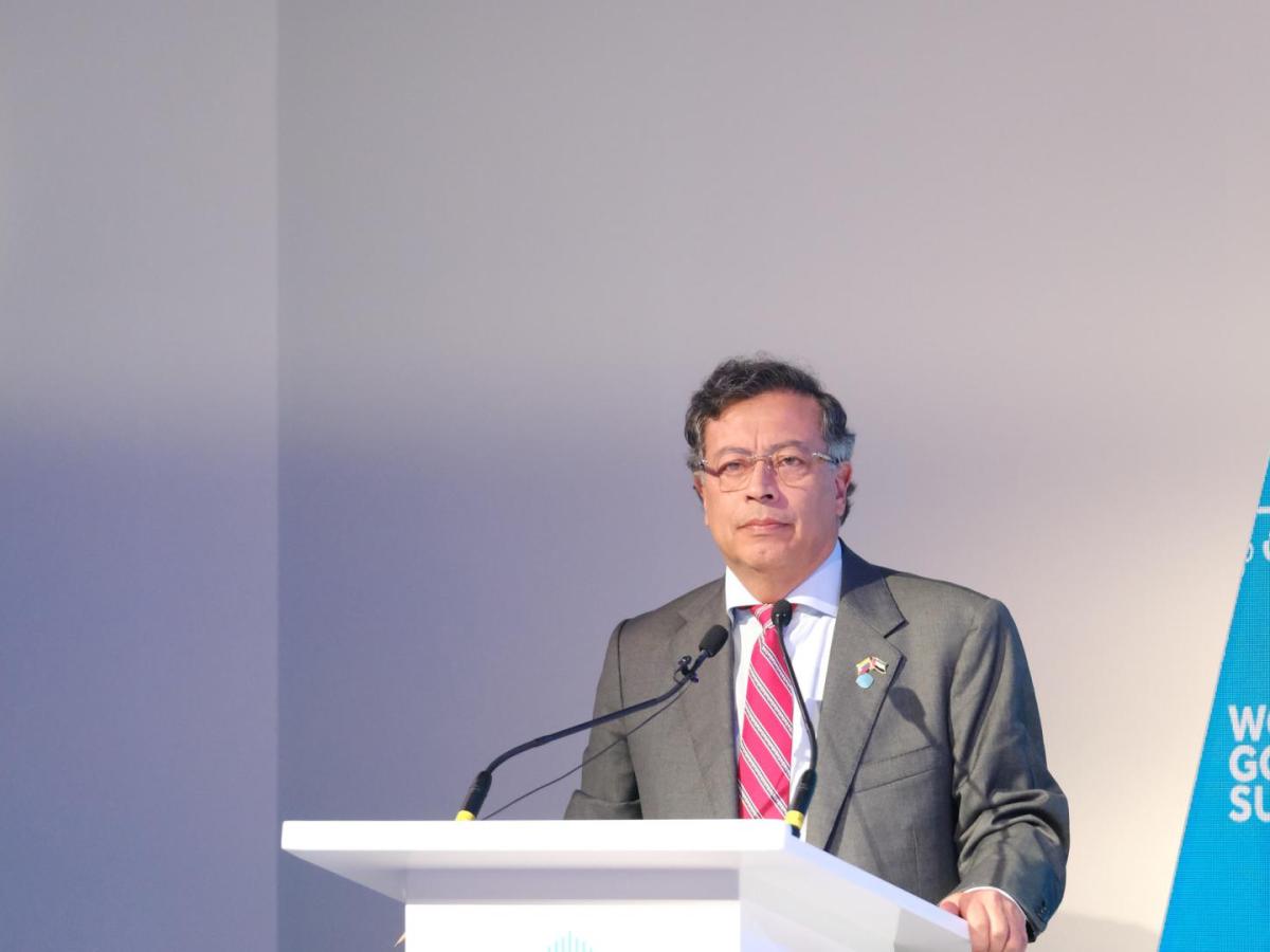 Petro acusa a Iván Duque de endeudar el país para favorecer a los ricos