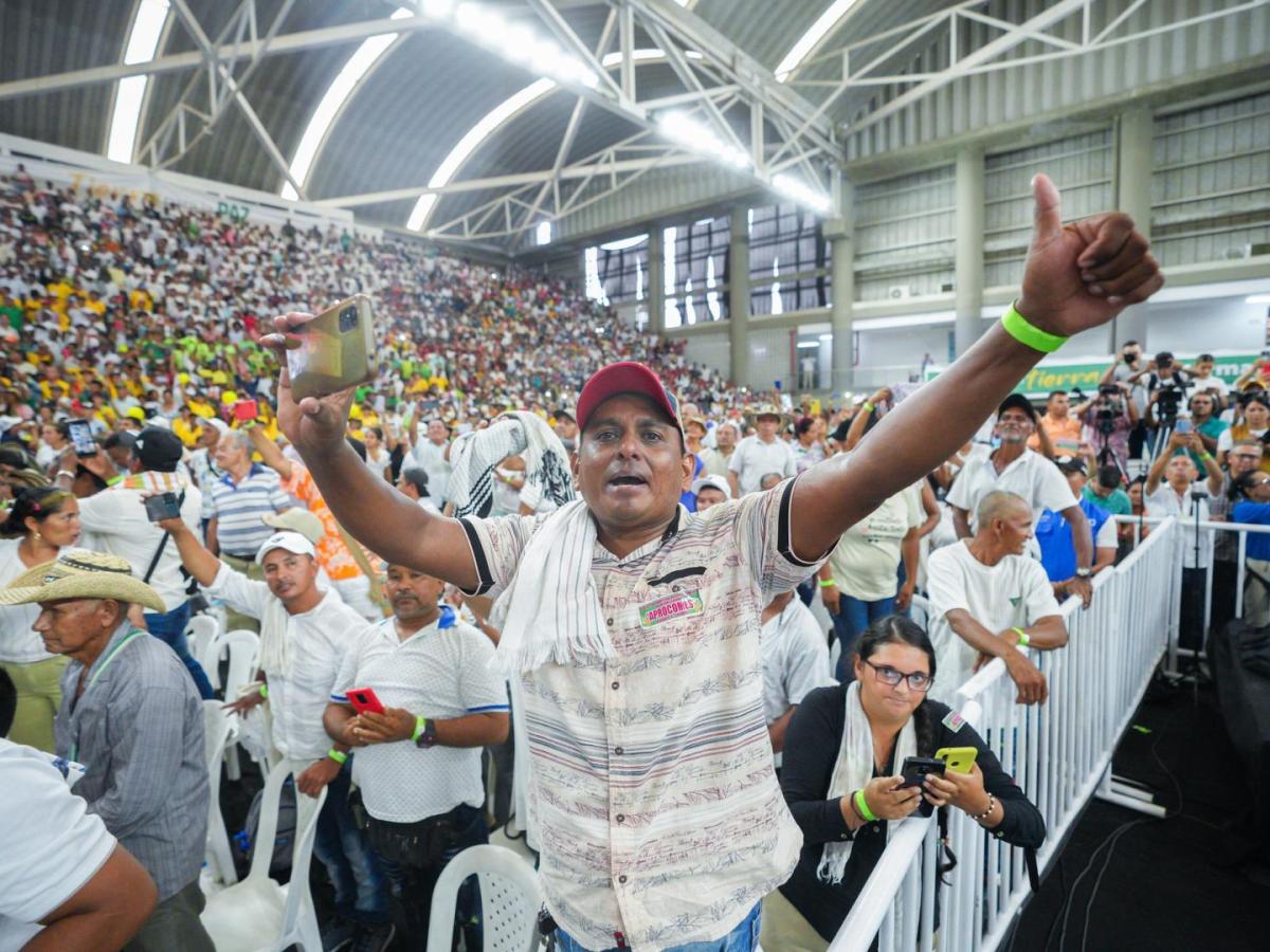 Gobierno presentó preguntas de consulta popular ante el Congreso