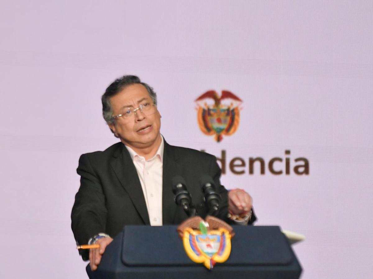Reforma agraria en Colombia: Petro denuncia trabas del Congreso y la justicia para cumplir el Acuerdo de Paz