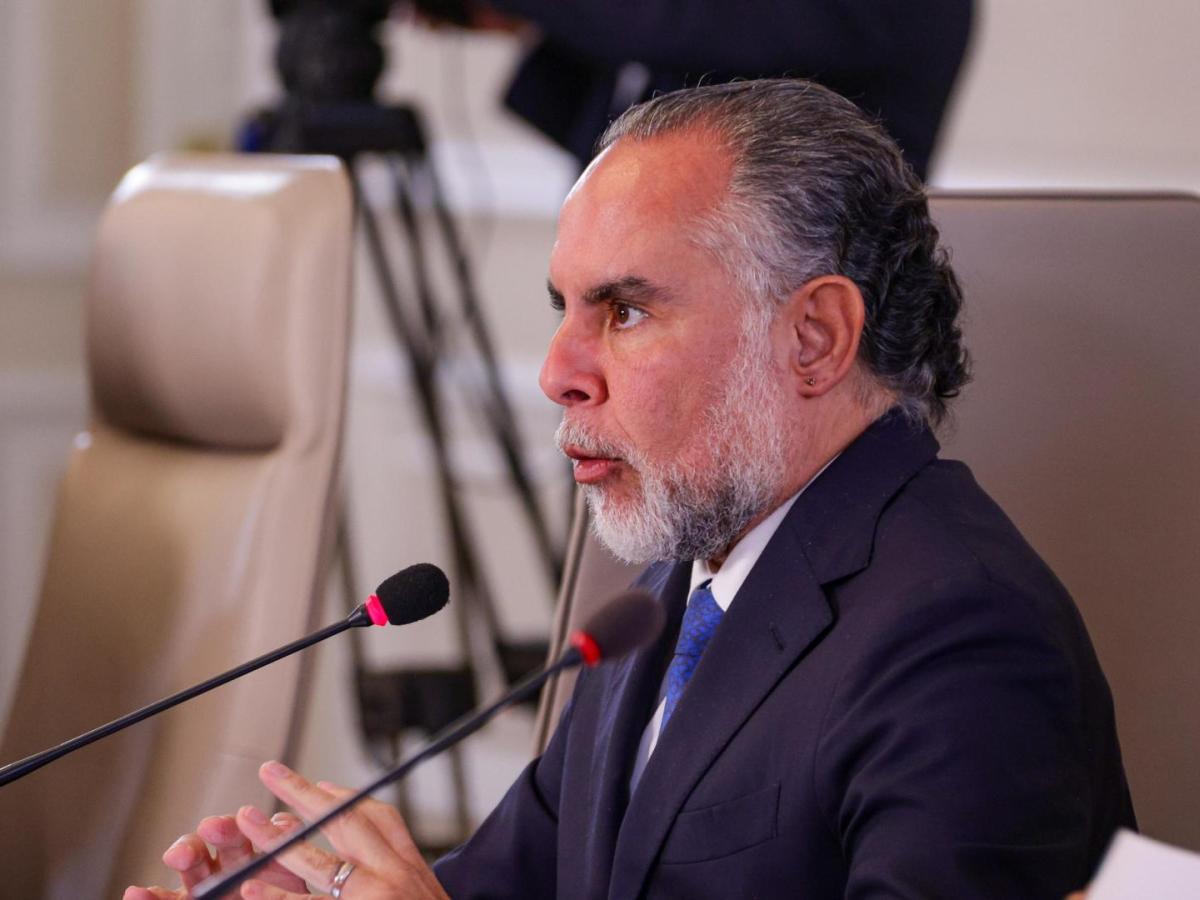 Gobierno anuncia programa para 12000 jóvenes con pago