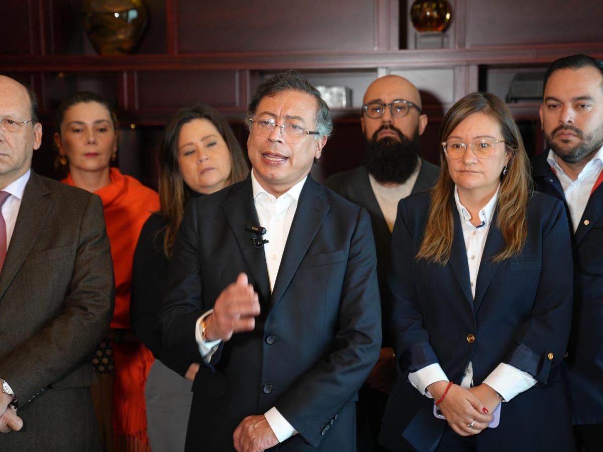 Petro anuncia nueva consulta popular con pregunta sobre medicamentos y papel del Estado