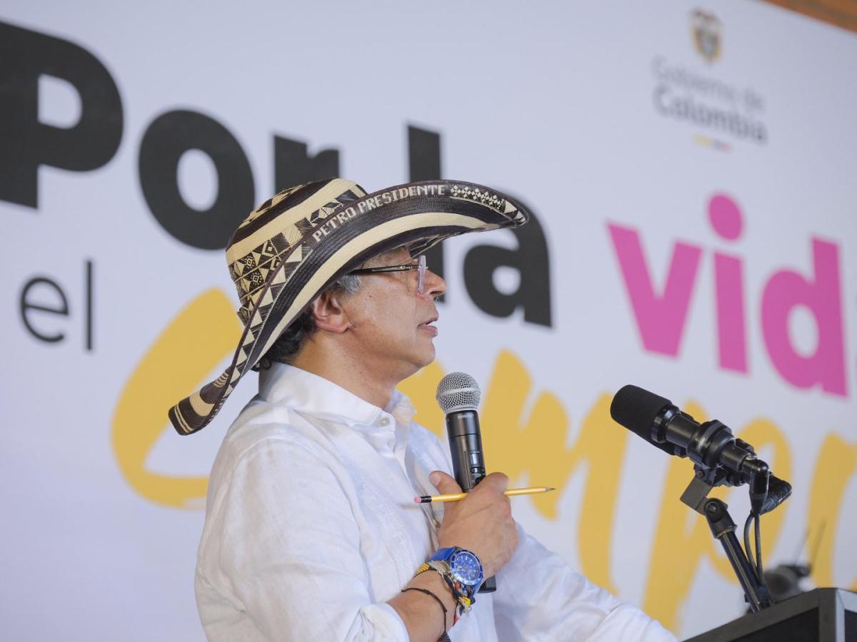 Presidente pidió investigar a usurpadores de tierras