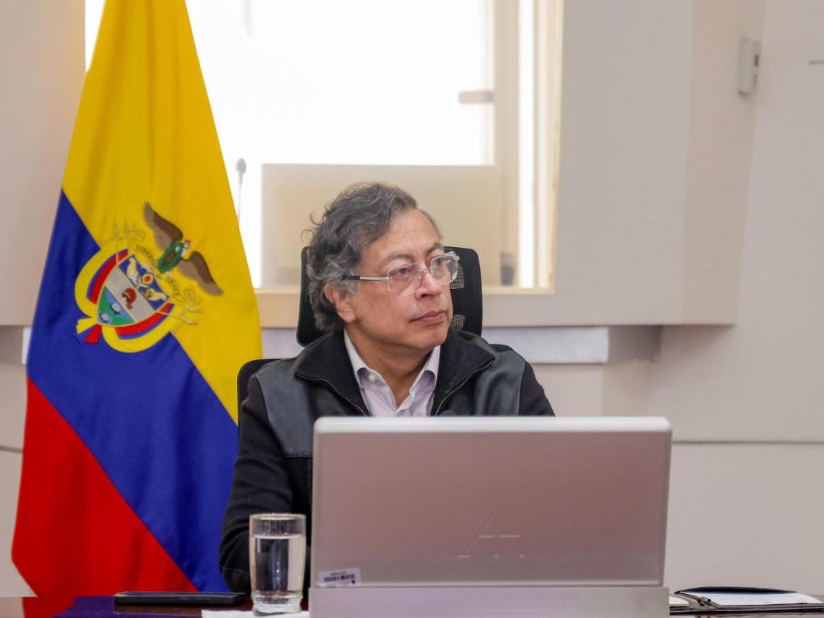 Gustavo Petro moderará su discurso y brinda garantías a la oposición