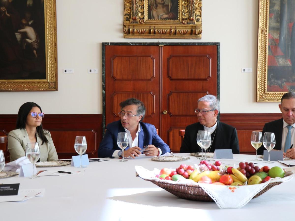 Presidente, Congreso y Cortes rechazan violencia política tras atentado a Miguel Uribe