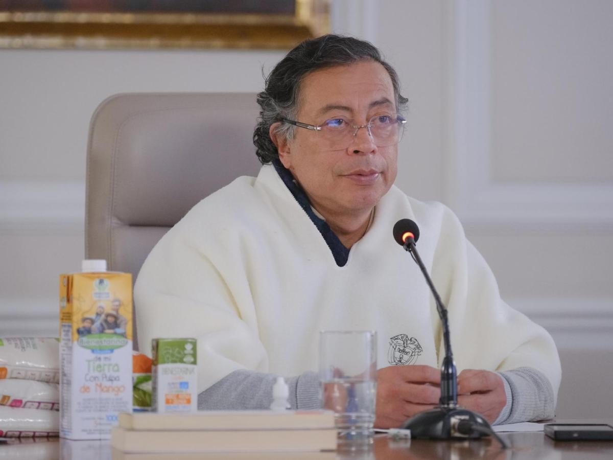 Gustavo Petro descartó seguir con Thomas Greg & Sons para expedición de pasaportes