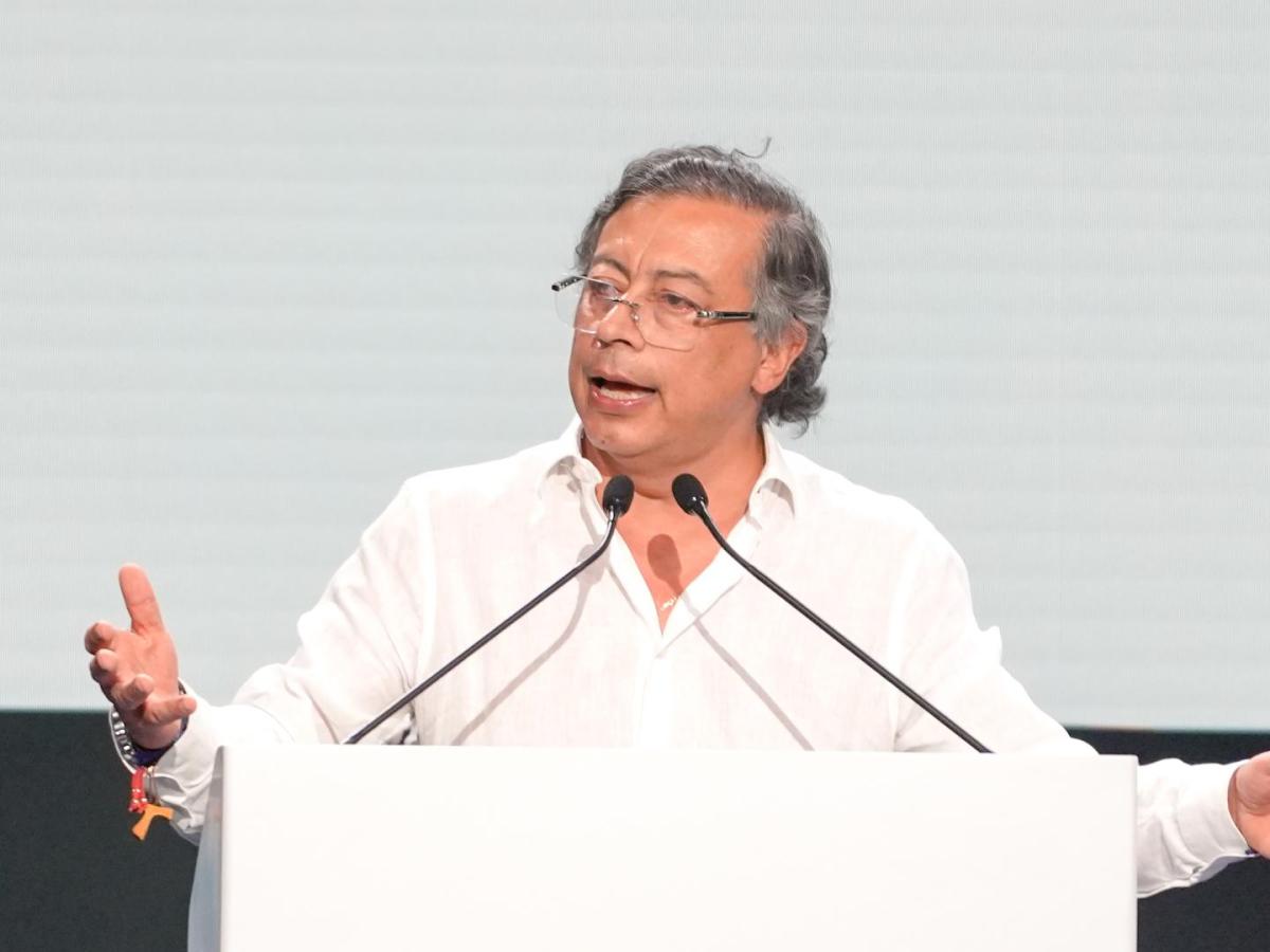 Fosa común en Guaviare: Petro rechaza crimen contra líderes sociales