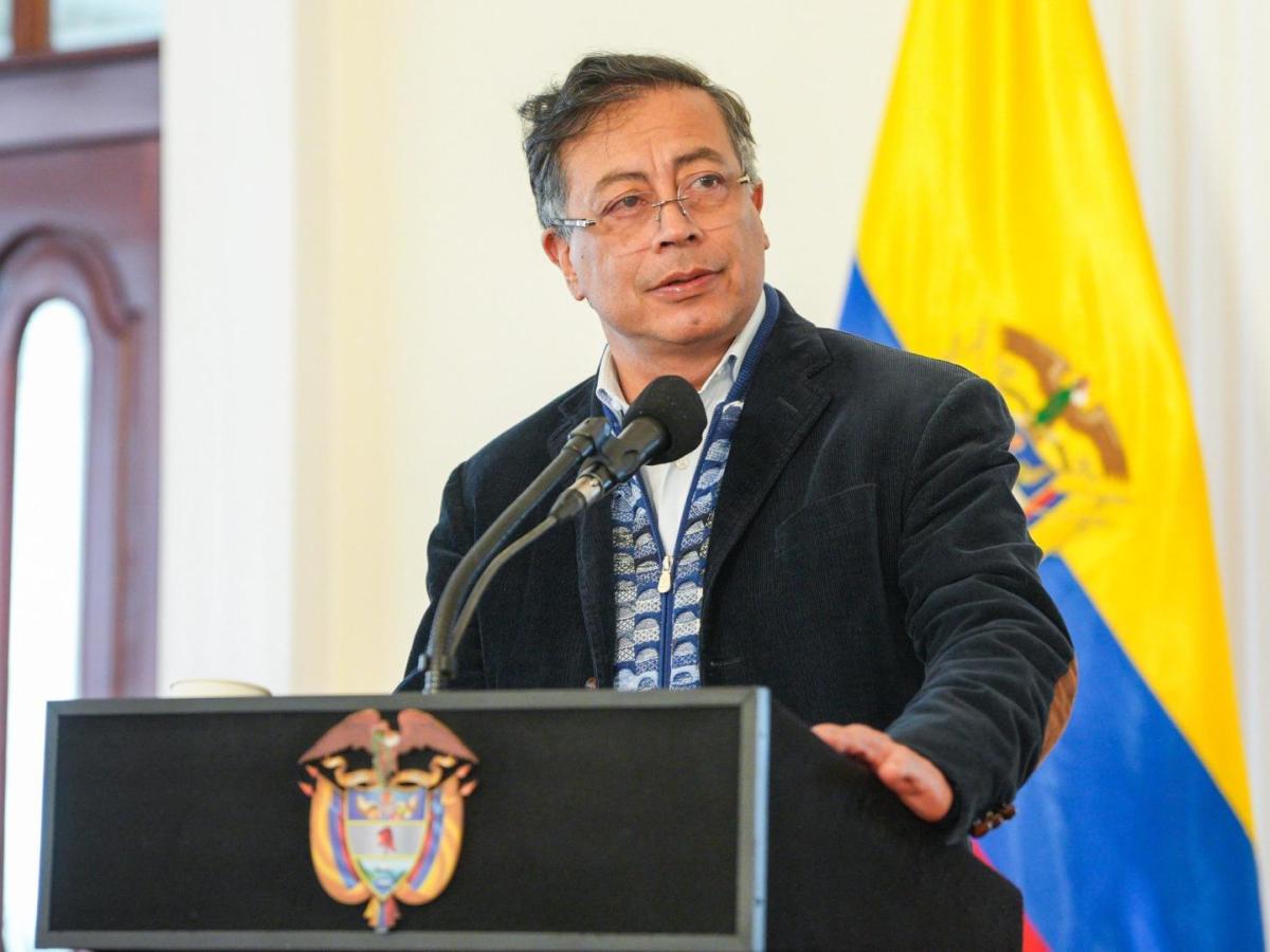 Deuda EPS supera los 100 billones, según el presidente Petro 