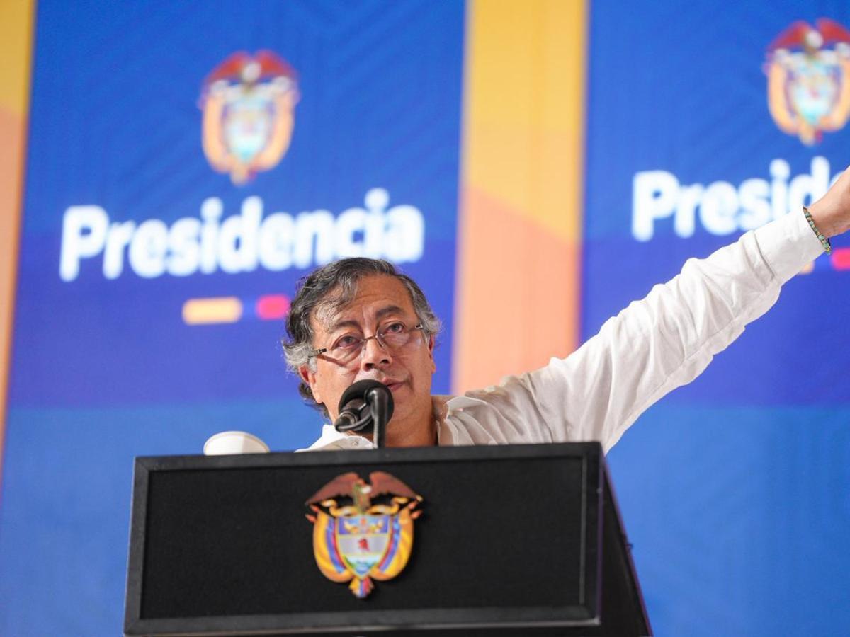 Intervención a EPS: Petro niega asfixia financiera y acusa corrupción en el sistema de salud