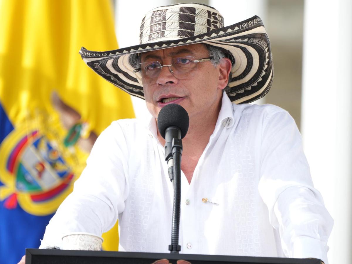 Petro cita a Sony Thāng y afirma que la guerra contra las drogas es una estrategia de control sobre América Latina