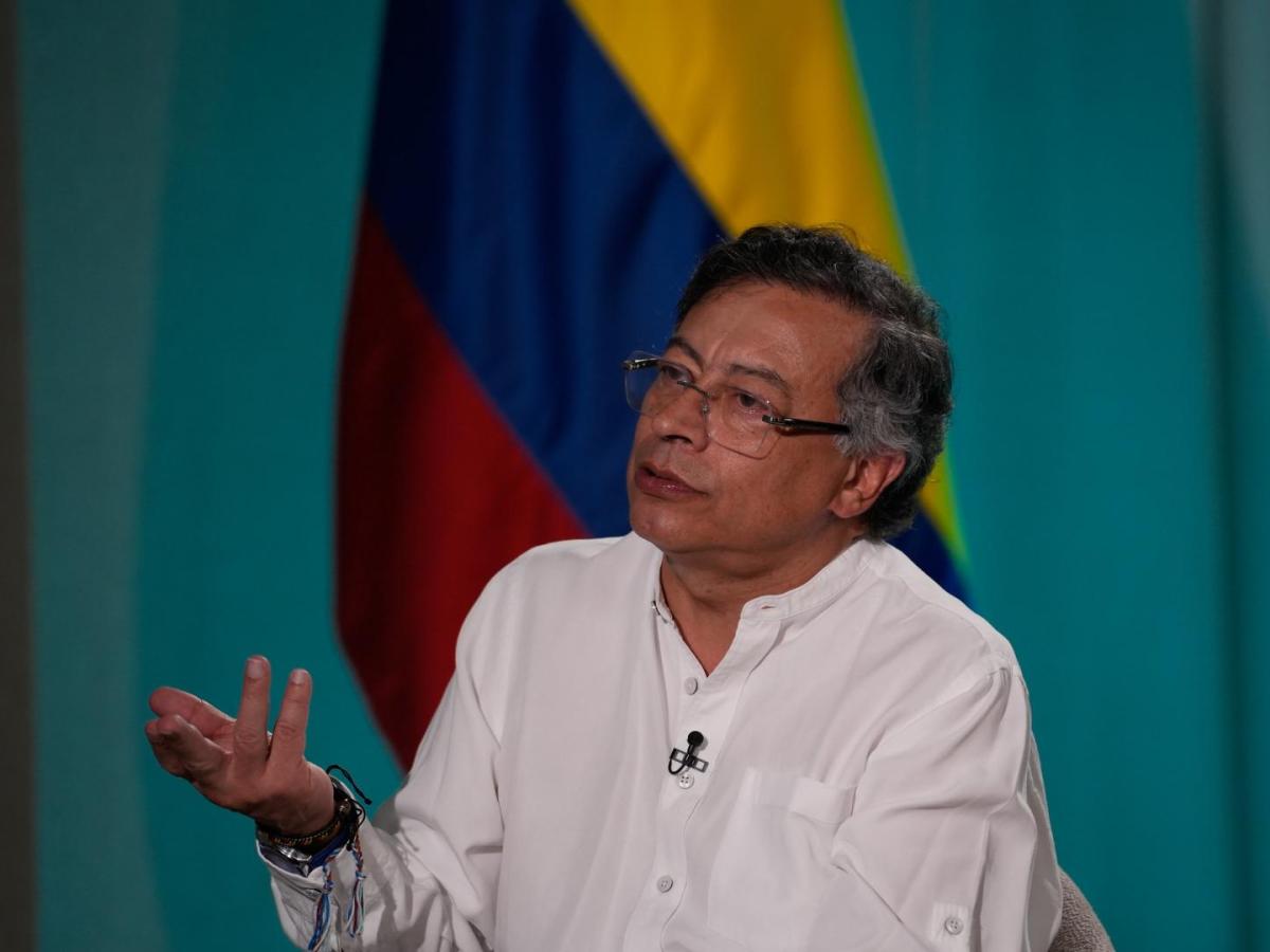 Gustavo Petro pidió mejor distribución de la riqueza en Colombia
