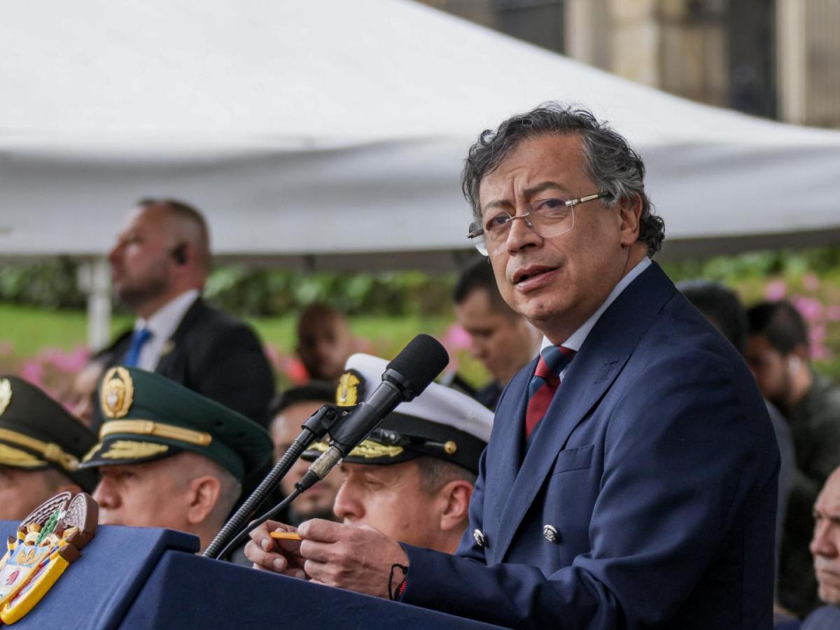 Presidente Petro responde denuncia presunta infiltración DNI