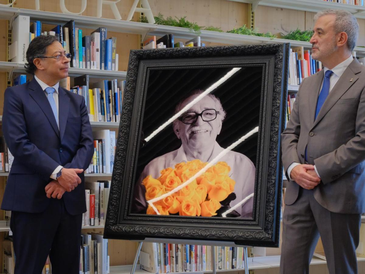 Petro lleva imagen de García Márquez a Barcelona