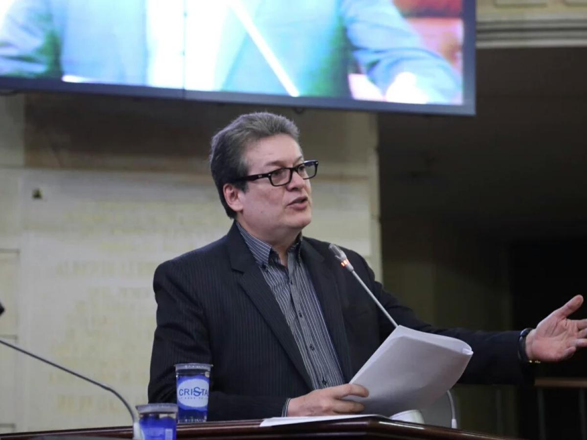 Radican proyecto de ley en Colombia para regular a empresas por violaciones de derechos humanos