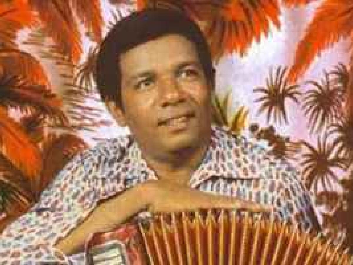 Artista de la Semana Radio Nacional: Calixto Ochoa