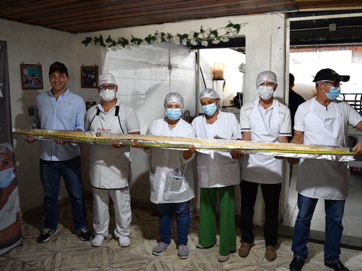 Achira más grande del mundo en Huila, Colombia 