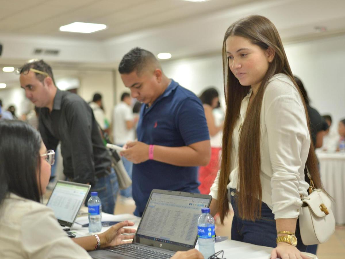 Feria laboral en Santa Martha ofreció vacantes