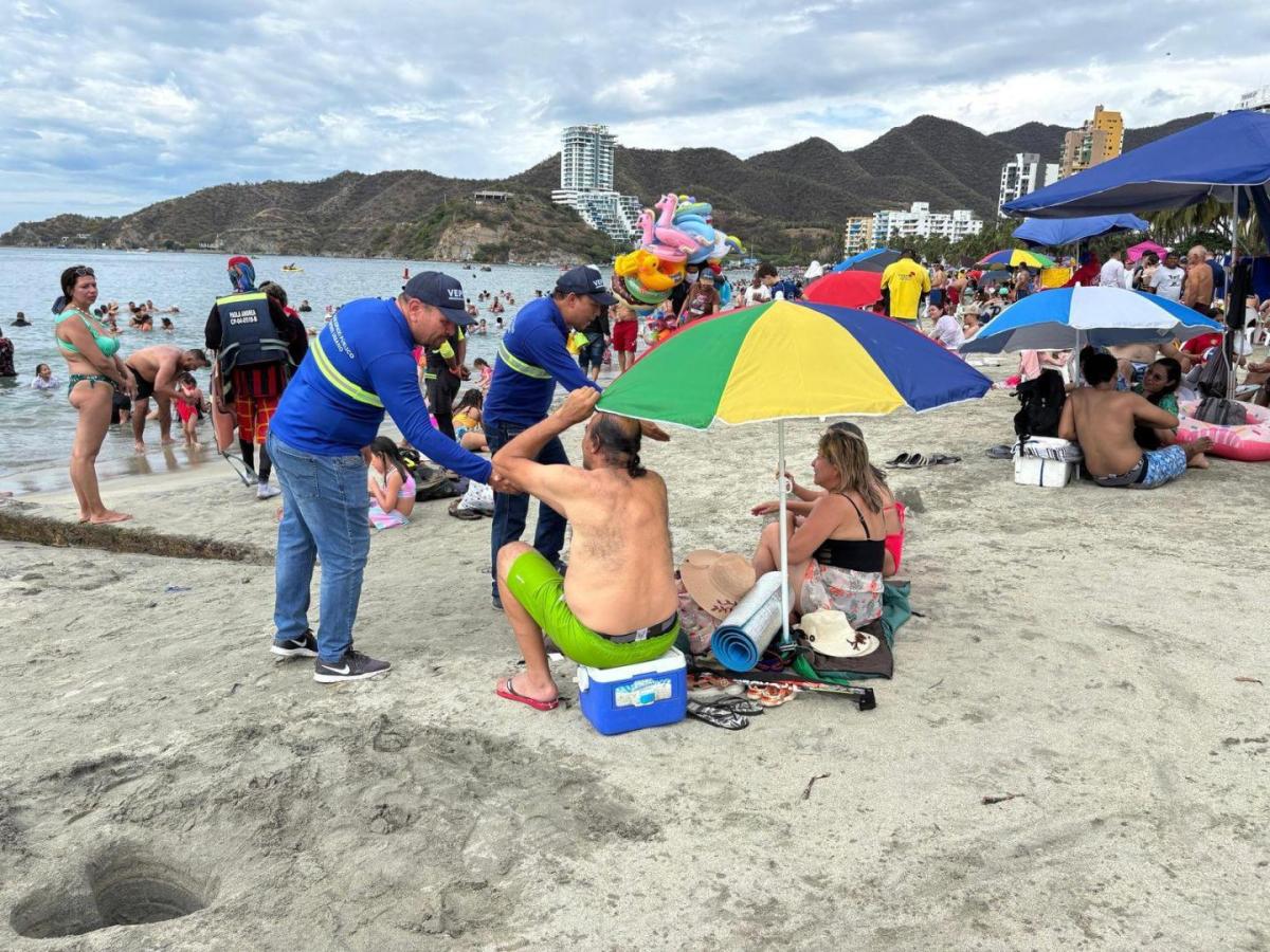 Playas de Santa Marta extienden su horario hasta las 10 p. m
